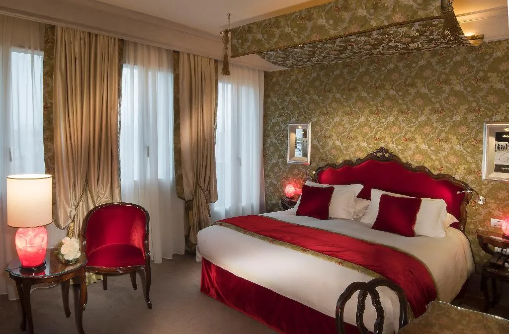 Room, Papadopoli Hotel Venezia - MGallery Collection, Venice