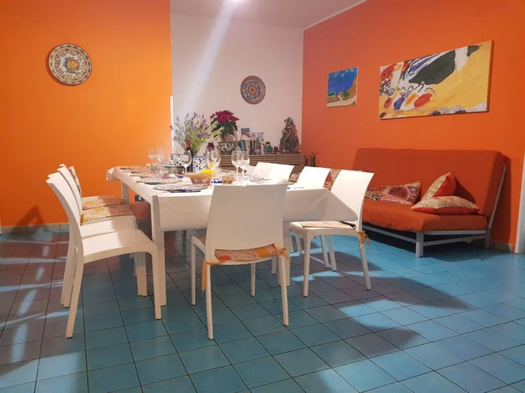 APARTMENT FOUR BEDROOMS Room, Lumia Case Vacanze, Catania