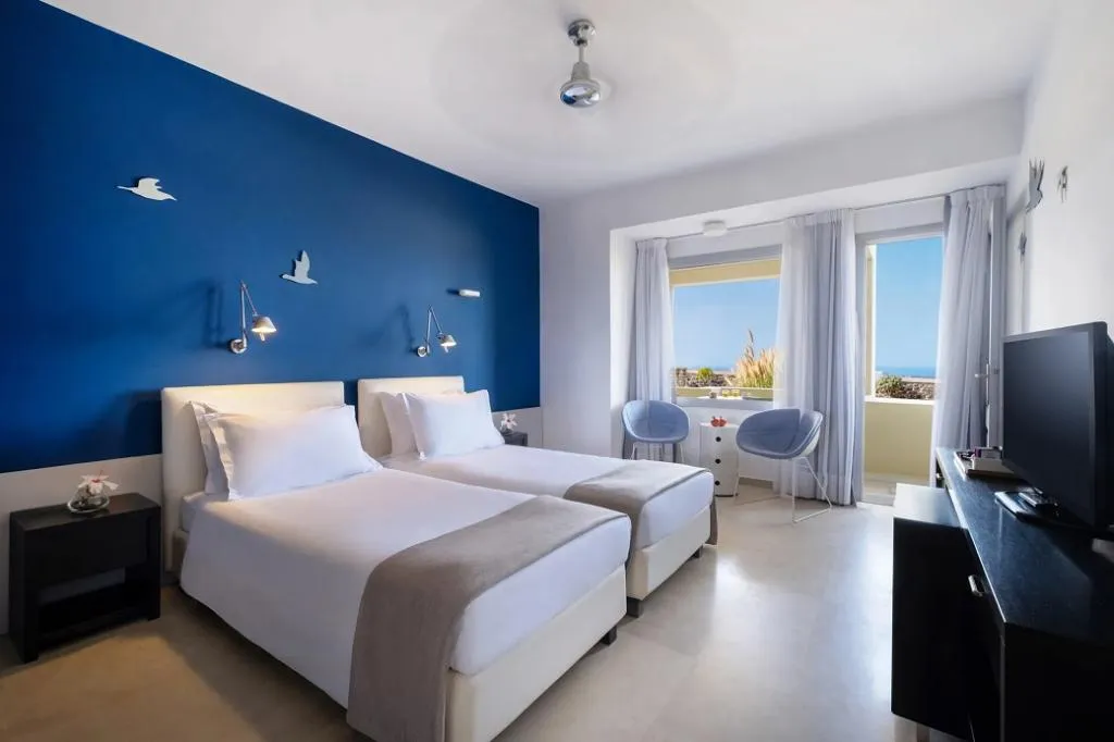 Double or Twin WITH VIEWS Room, Majestic, Santorini