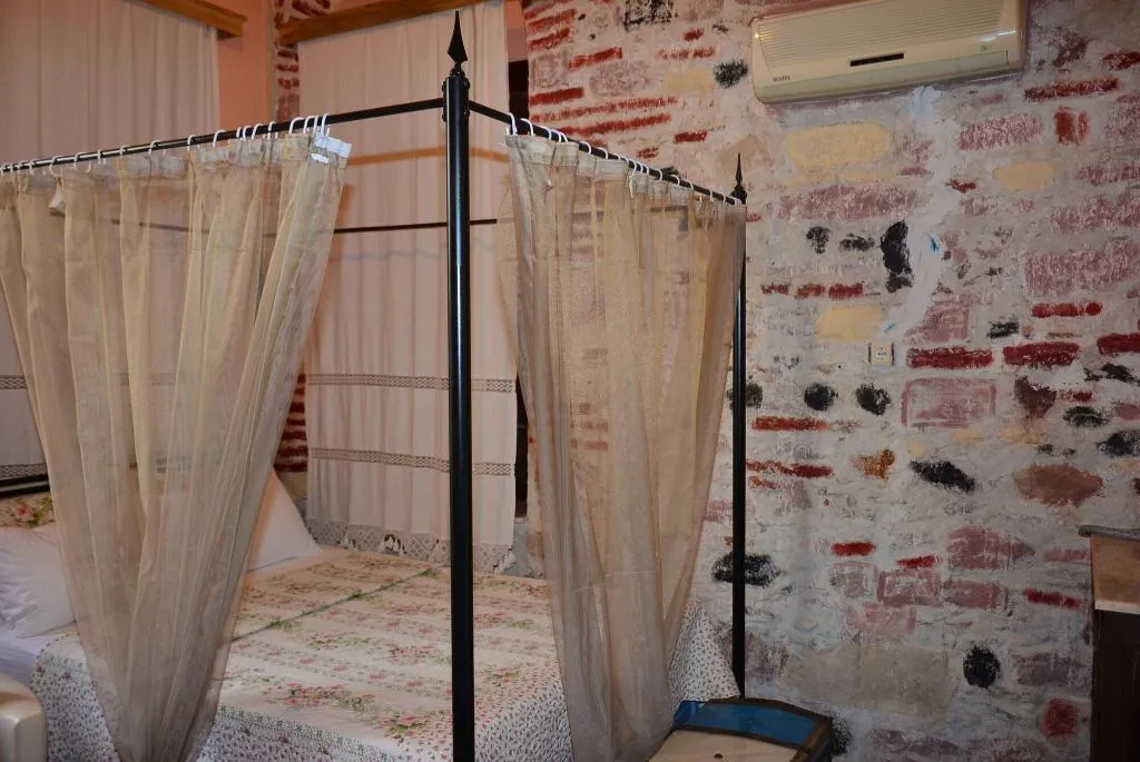 Room, Cunda Zehra Teyzenin Evi, Izmir
