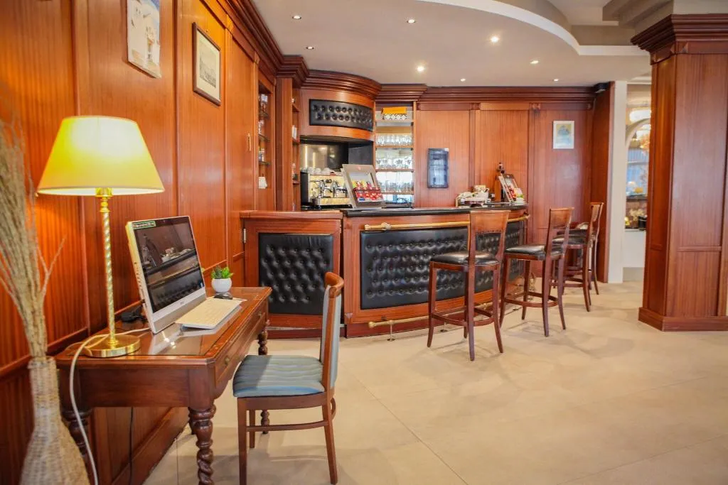 Bar, I Gigli, Naples