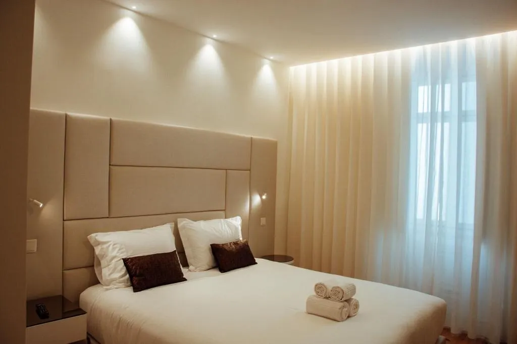 Room, Le Premier Lisbon Suites, Lisbon