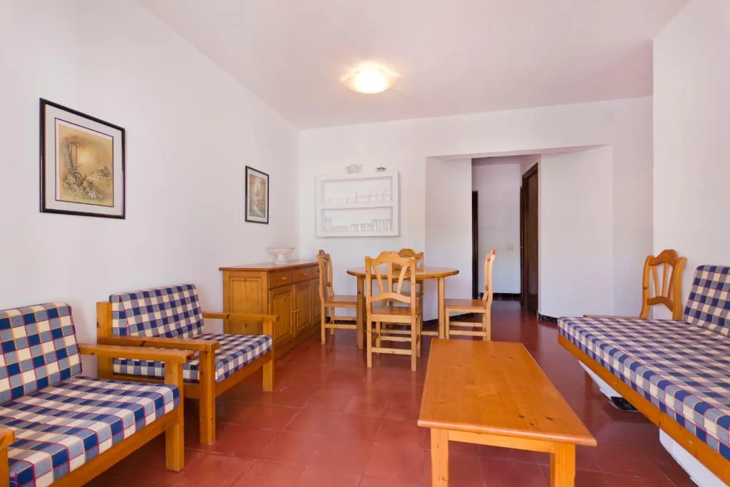 APARTMENT TWO BEDROOMS Room, Apartamentos Sol y Mar, Menorca