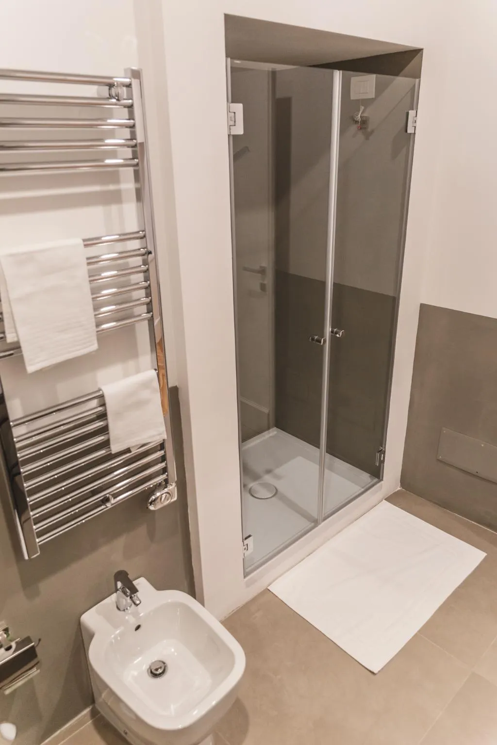 SUITE STANDARD Room, Relais Della Porta, Naples