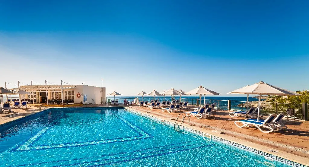 Pool, Globales America, Majorca