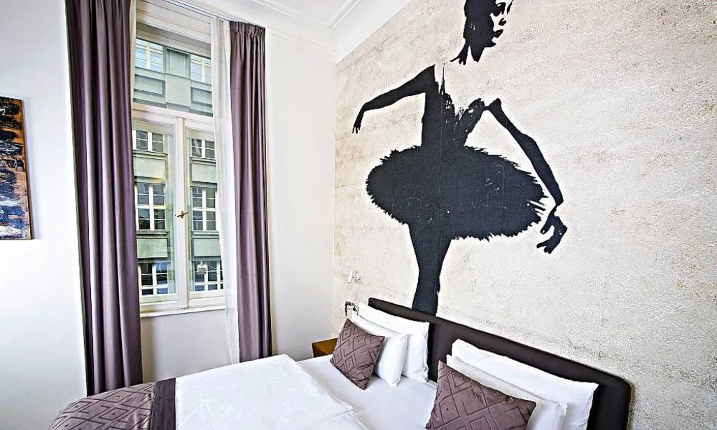 DOUBLE SUPERIOR Room, Golden Crown, Prague