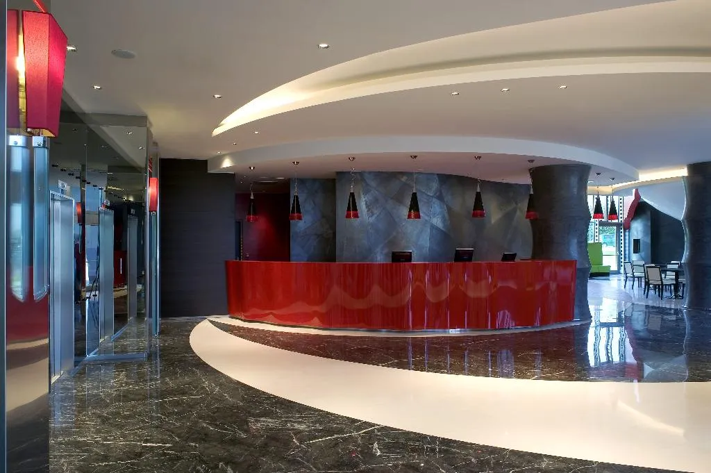 Lobby, UNA HOTELS Malpensa, Milan