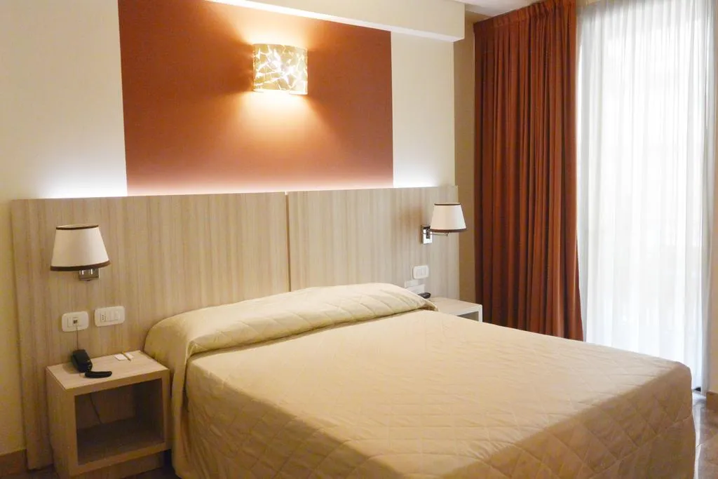 Double or Twin SUPERIOR WITH TERRACE Room, Della Signoria Hotel, Florence