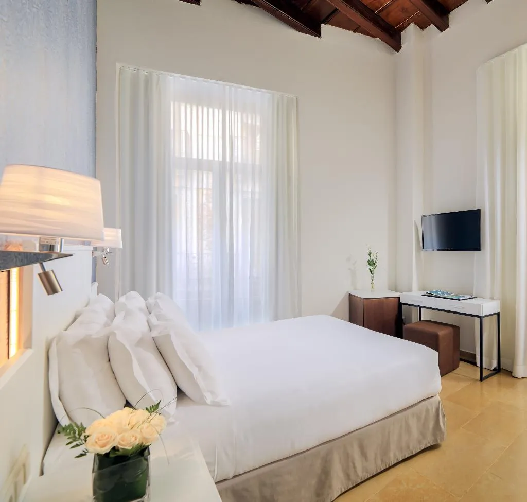 DOUBLE WITH BALCONY Room, H10 Raco del Pi Boutique Hotel, Barcelona