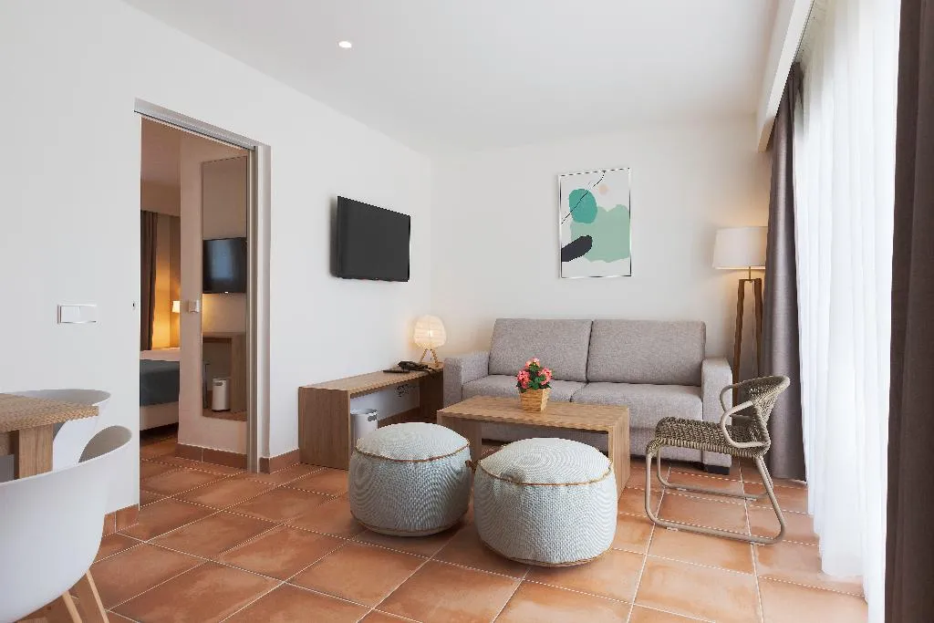 SUITE GARDEN VIEW Room, Aluasoul Menorca, Menorca