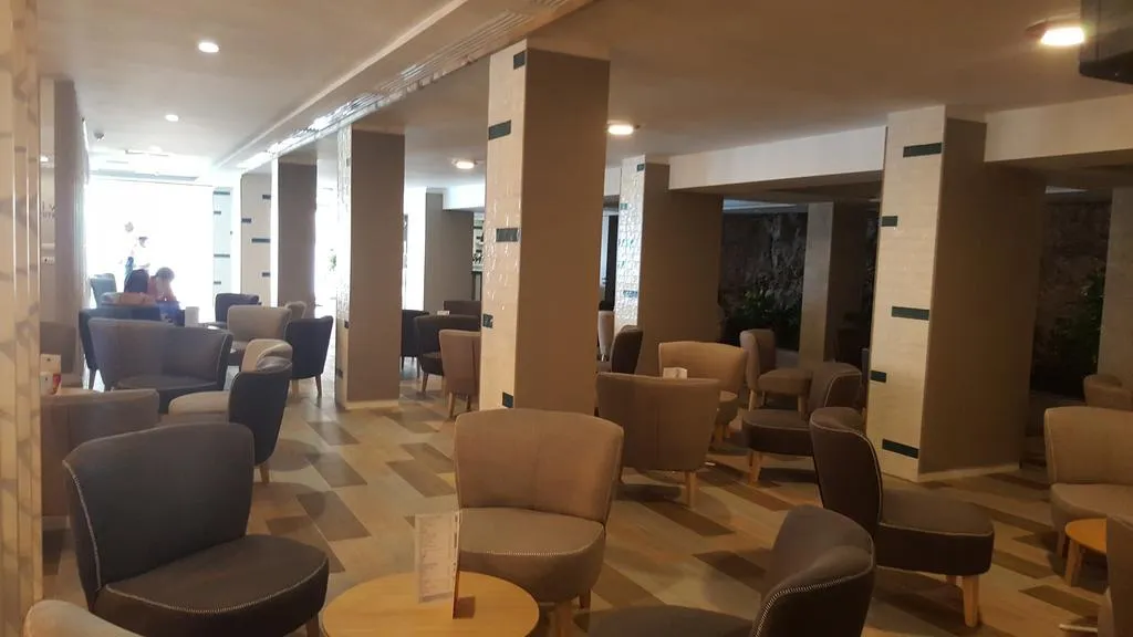 Lobby, Fergus Cactus Garden, Fuerteventura
