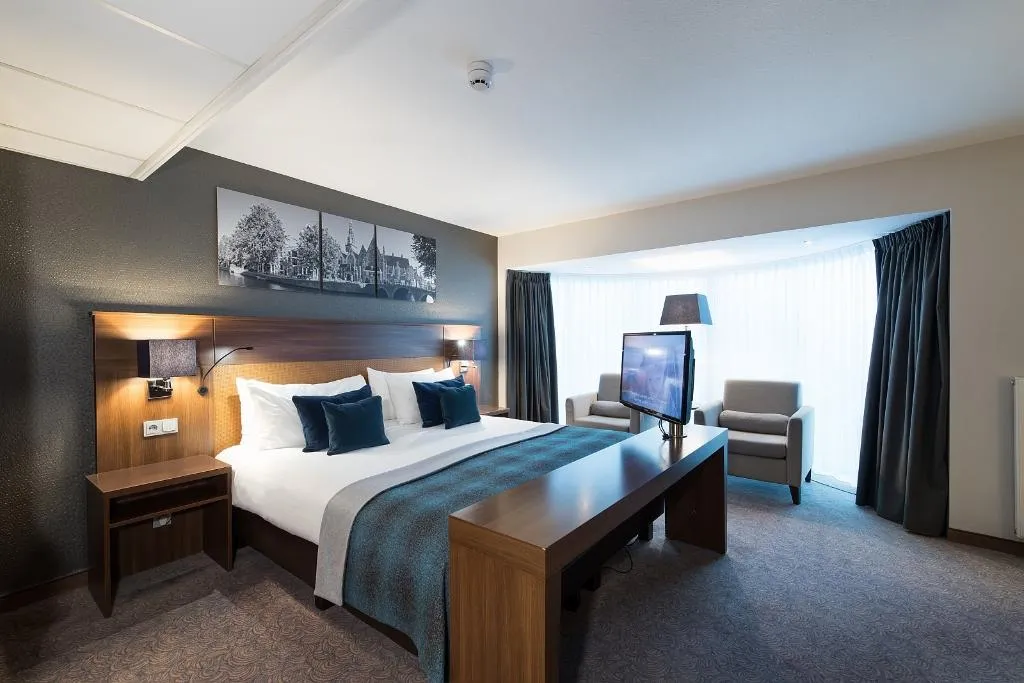 TRIPLE DELUXE Room, Bilderberg Garden Hotel, Amsterdam