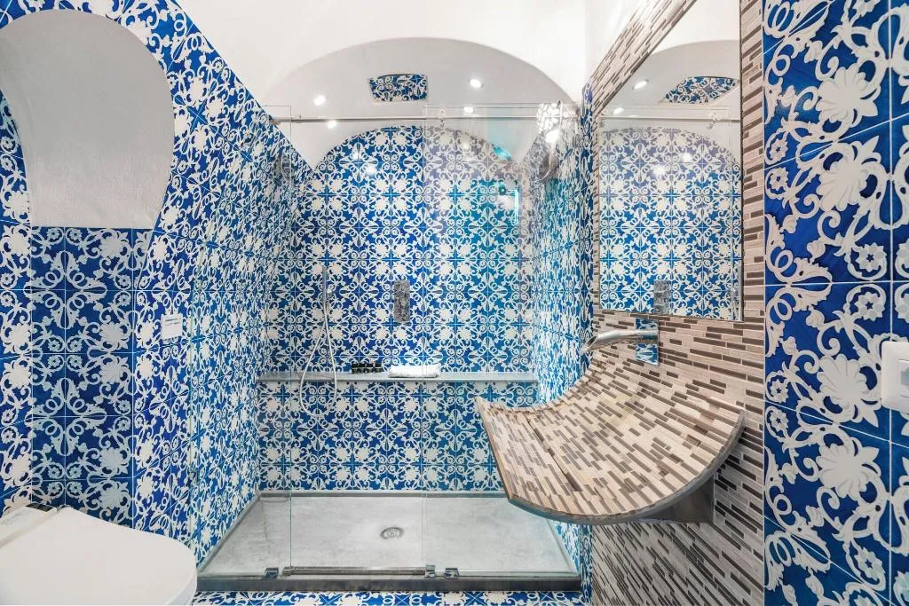 SUITE TWO QUEEN BEDS Room, Villa Magia, Naples