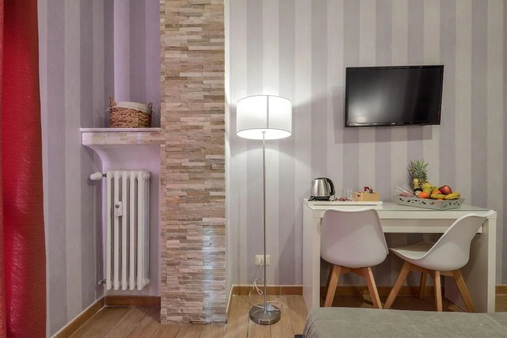 Room, Santamaria Inn, Rome