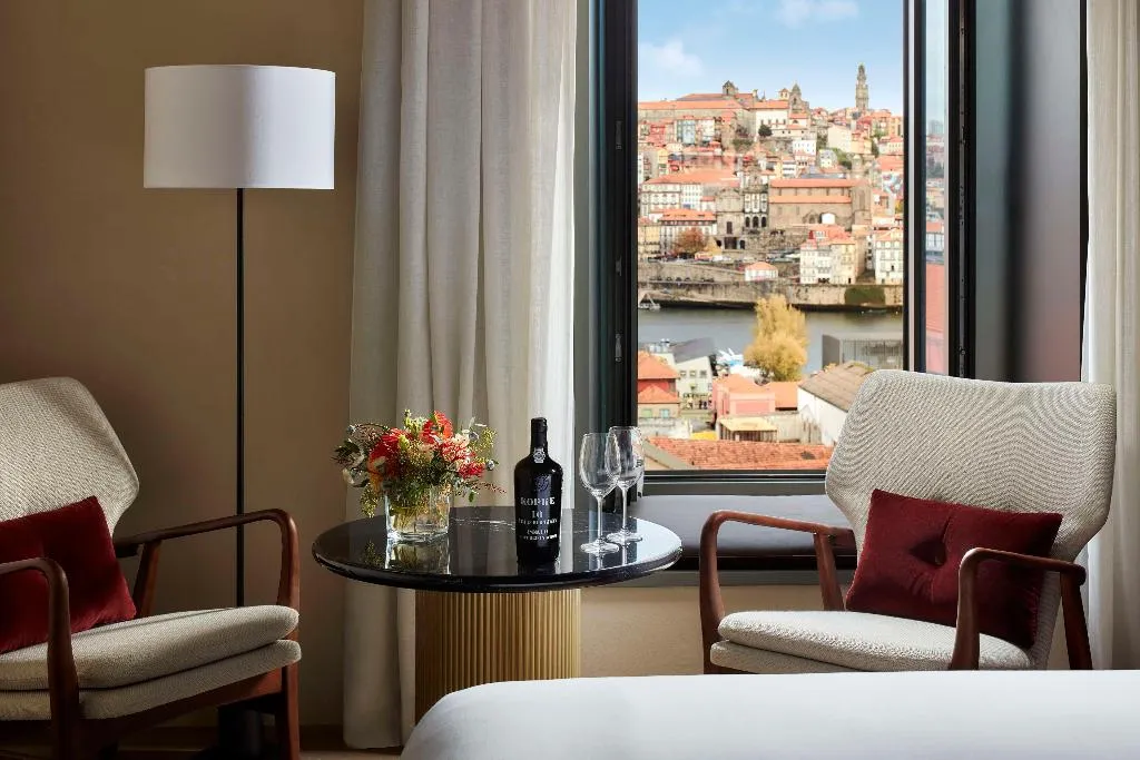 DOUBLE WITH VIEWS Room, Tivoli Kopke Porto Gaia Hotel, Porto
