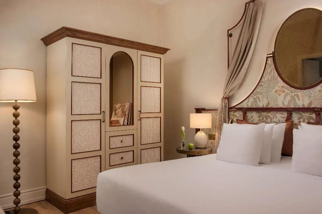 FAMILY ROOM STANDARD Room, Porta Rossa Hotel Firenze Colbert Collection, Florence
