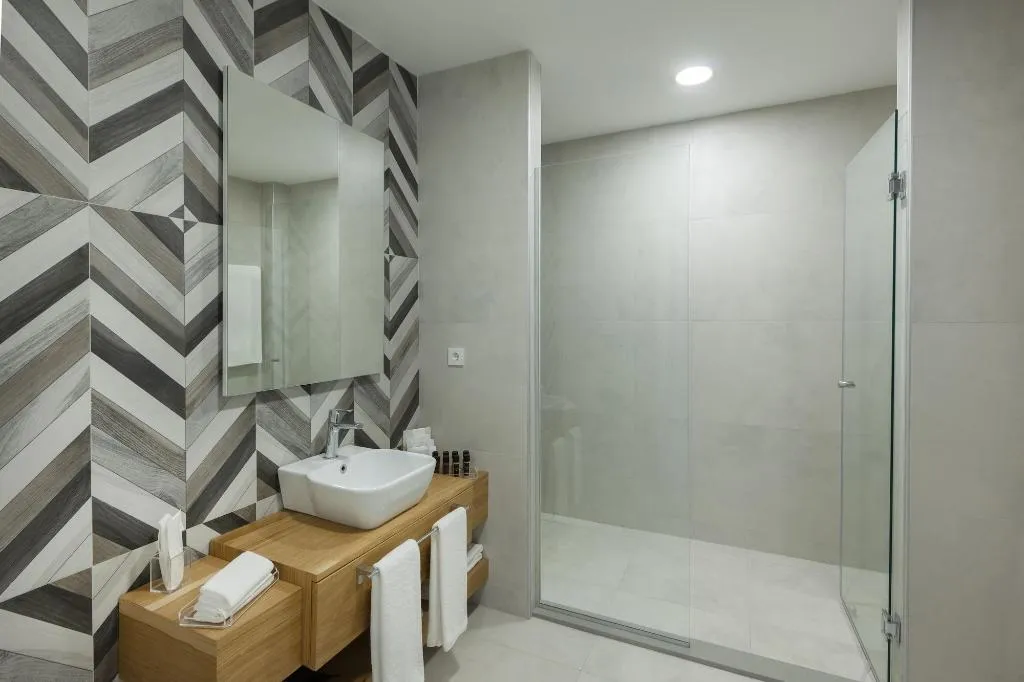 Room, Le Meridien Bodrum Beach Resort, Bodrum