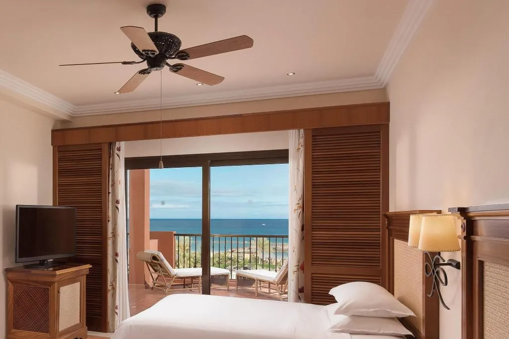 Room, Sheraton Fuerteventura Beach, Golf & Spa Resort, Fuerteventura