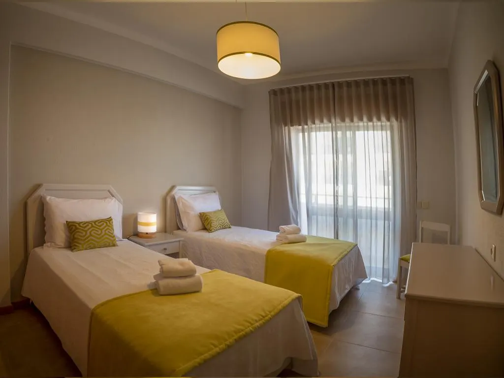 APARTMENT CAPACITY 2 ONE BEDROOM Room, Flor Da Rocha, Algarve