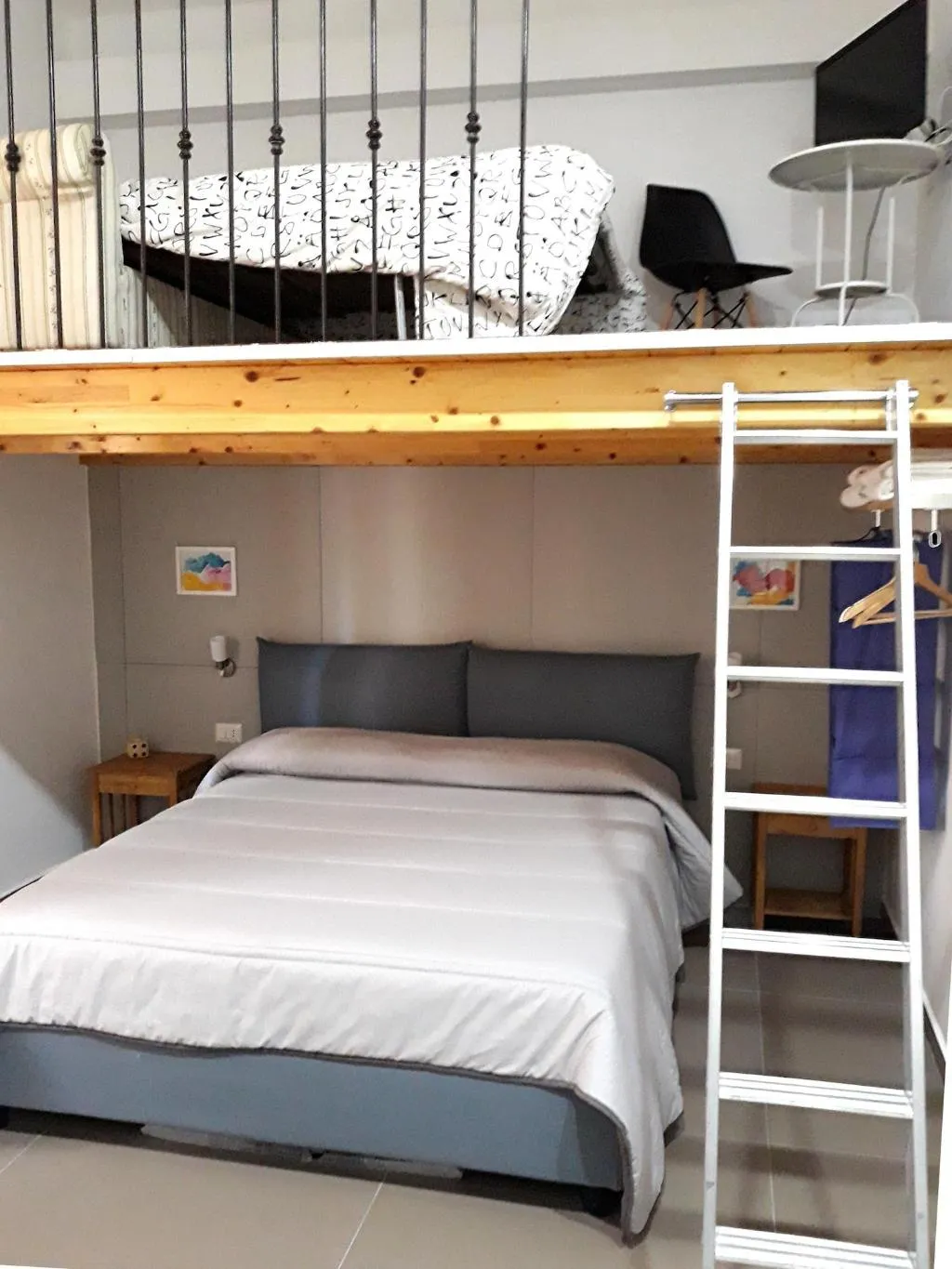 Room, B&B City Center, Naples