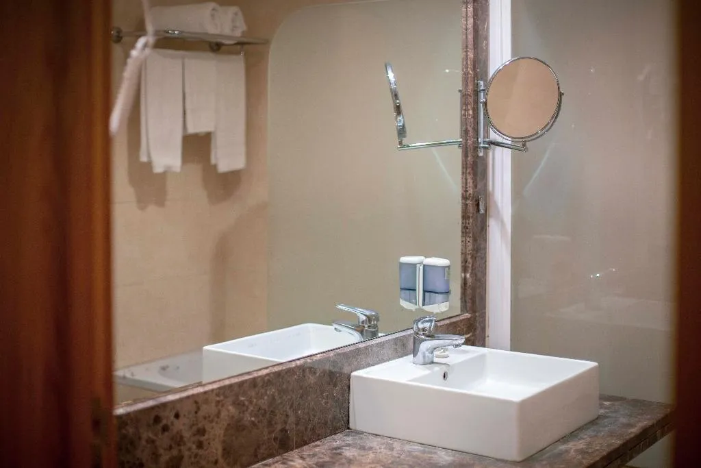 STUDIO SUPERIOR Room, Apartamentos Turisticos Atlantida, Madeira