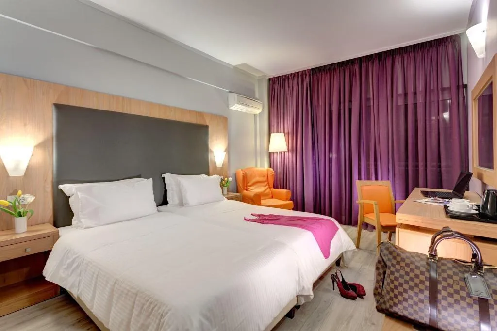 FAMILY ROOM CONNECTING ROOM Room, Polis Grand Hotel, Athens