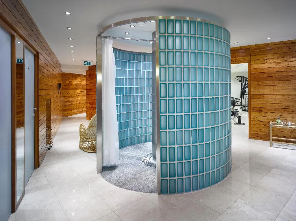 Sports and Entertainment, K+K Hotel Fenix, Prague