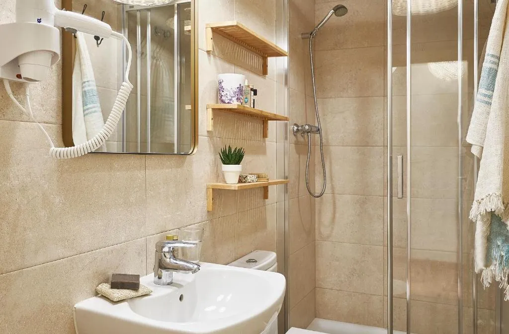 APARTMENT CAPACITY 2 Room, Barcelona Sants Station Apartments, Barcelona