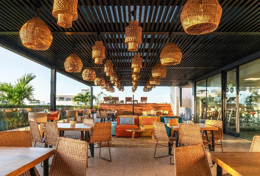 Terrace, Fiesta Inn Playa del Carmen, Playa Del Carmen