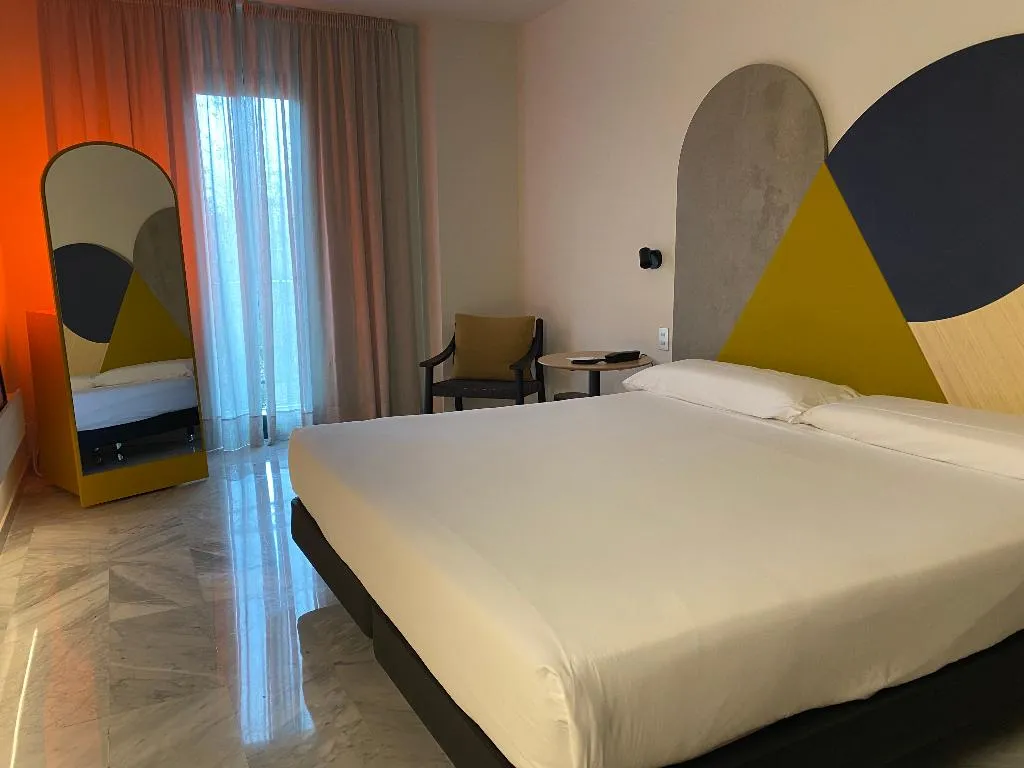 DOUBLE SINGLE USE PARK VIEW Room, Onix Fira, Barcelona