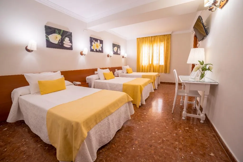TRIPLE STANDARD Room, Hotel Romerito, Costa Del Sol