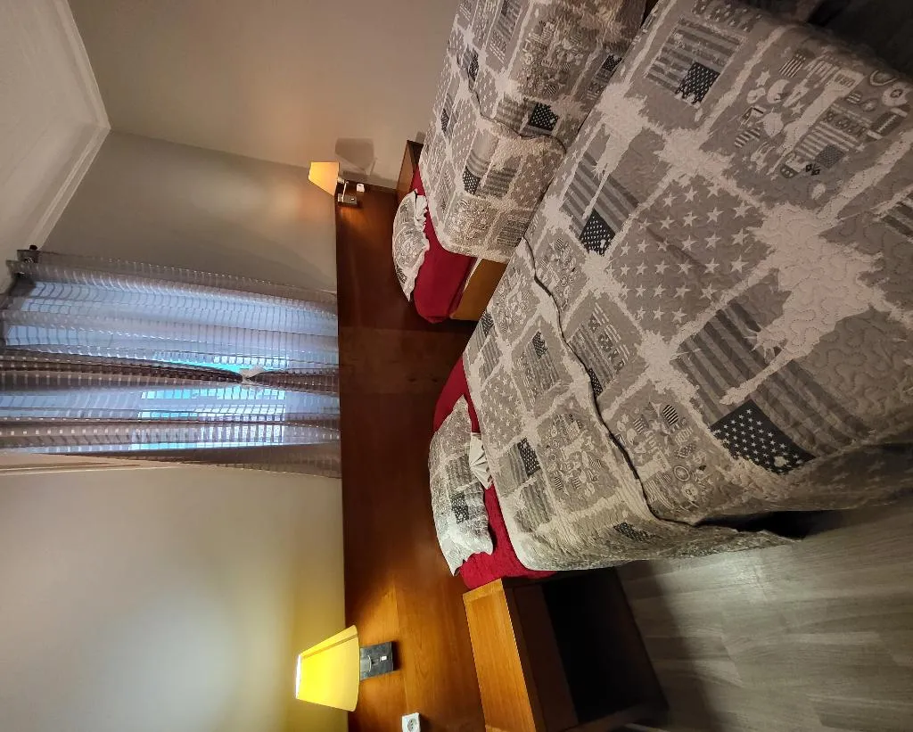 Double or Twin TWO BEDS Room, Hostel Seven Hills, Lisbon