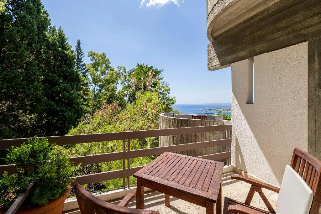 Double or Twin SIDE SEA VIEW Room, Eurostars Monte Tauro, Taormina