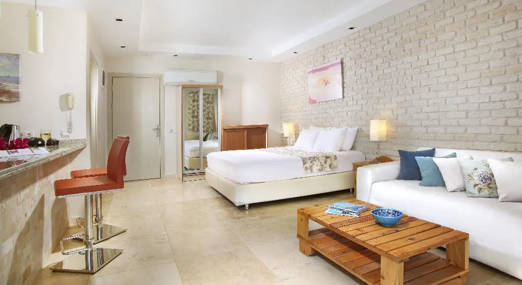 JUNIOR SUITE SEA VIEW Room, Saylam Suites, Dalaman