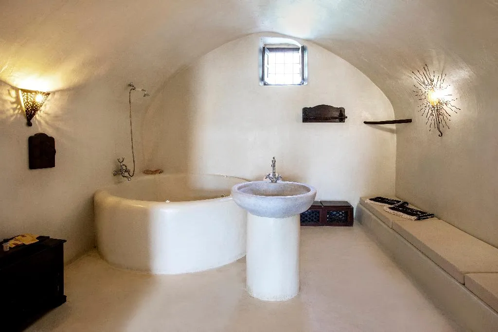 VILLA FOUR BEDROOMS Room, Ducato Wine Village, Santorini