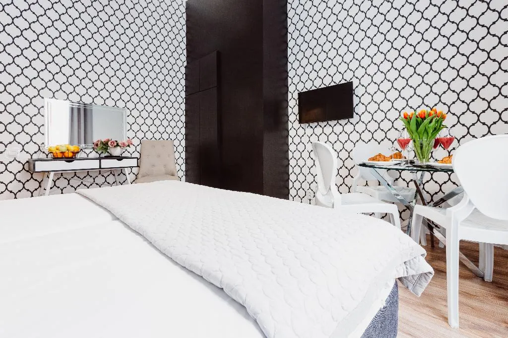 SUITE DELUXE TWO BEDROOM Room, Z14 Boutique Residence – Krakow Old Town, Krakow