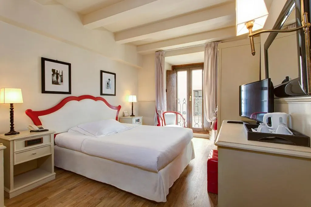 Room CLASSIC Room, Grand Hotel Cavour, Florence