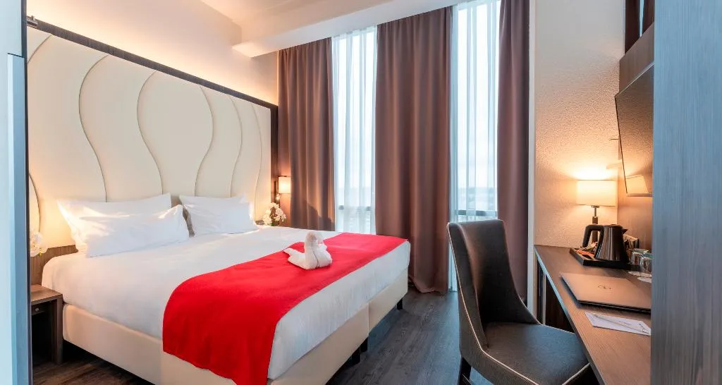 SINGLE STANDARD Room, PLAZA Premium Almere, Amsterdam