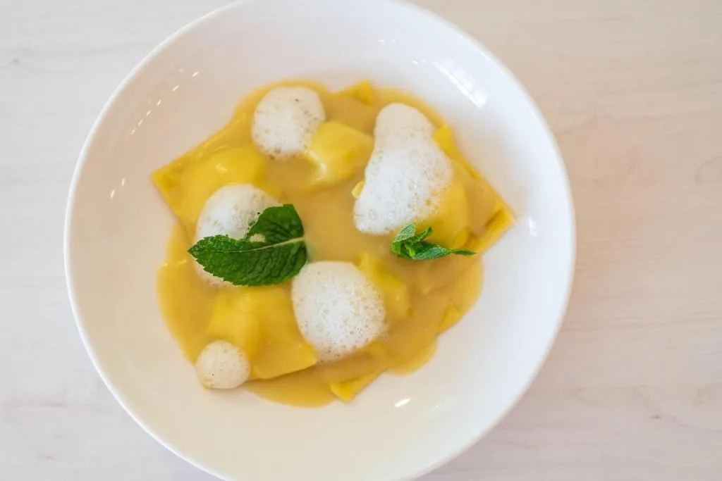 Restaurant, Regina, Milan