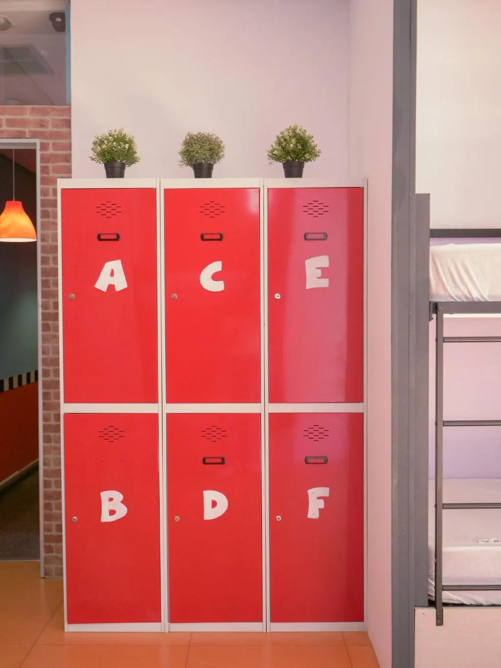 Room, Urban Hostel, Madrid
