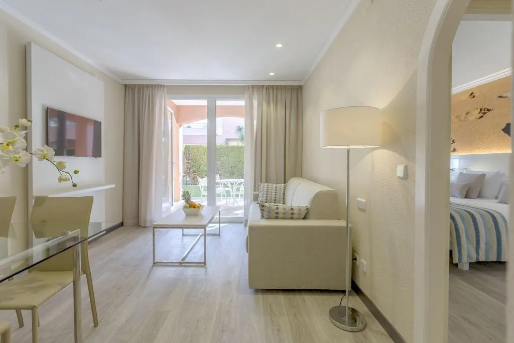 Room, Oliva Nova Beach & Golf Hotel, Fuerteventura