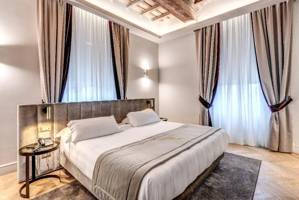 SUITE SUPERIOR Room, Eitch Borromini Palazzo Pamphilj, Rome