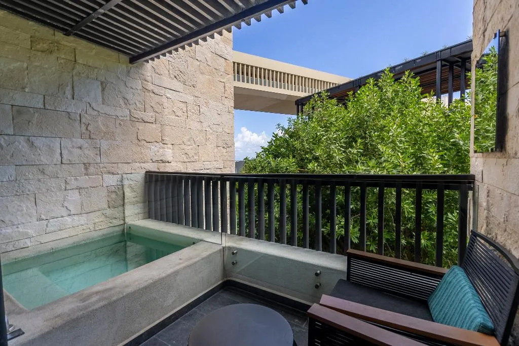 DOUBLE GARDEN VIEW Room, Devossion by Live Aqua Playa del Carmen AI Only Ad, Playa Del Carmen