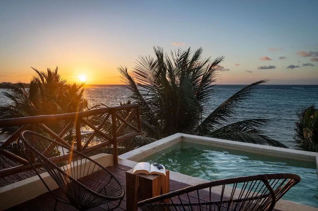 SUITE BEACH FRONT Room, Mereva Tulum, Cancun Area