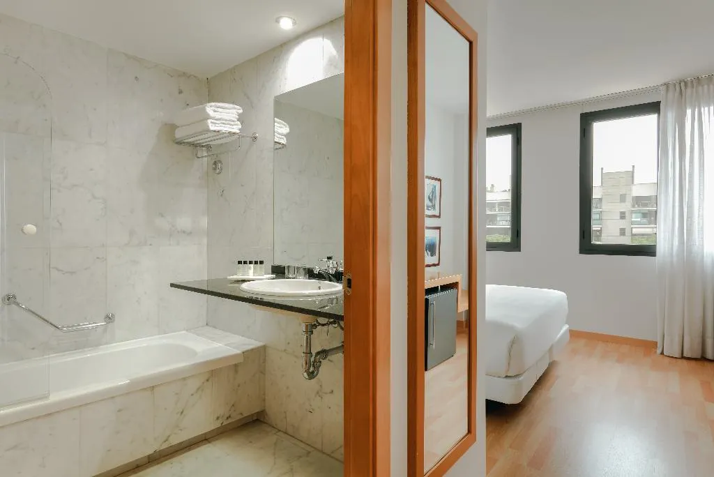 DOUBLE STANDARD Room, Catalonia Barcelona Beach, Barcelona