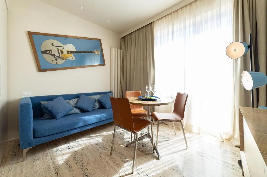 Room, Le Stanze Degli Amidei, Florence
