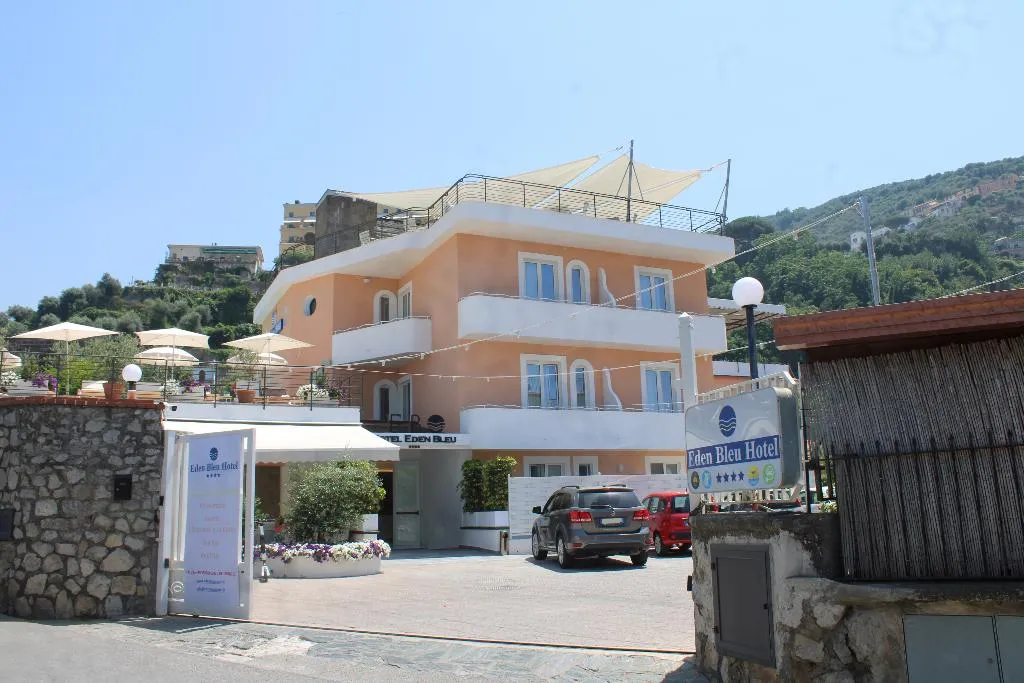 General view, Eden Bleu, Naples