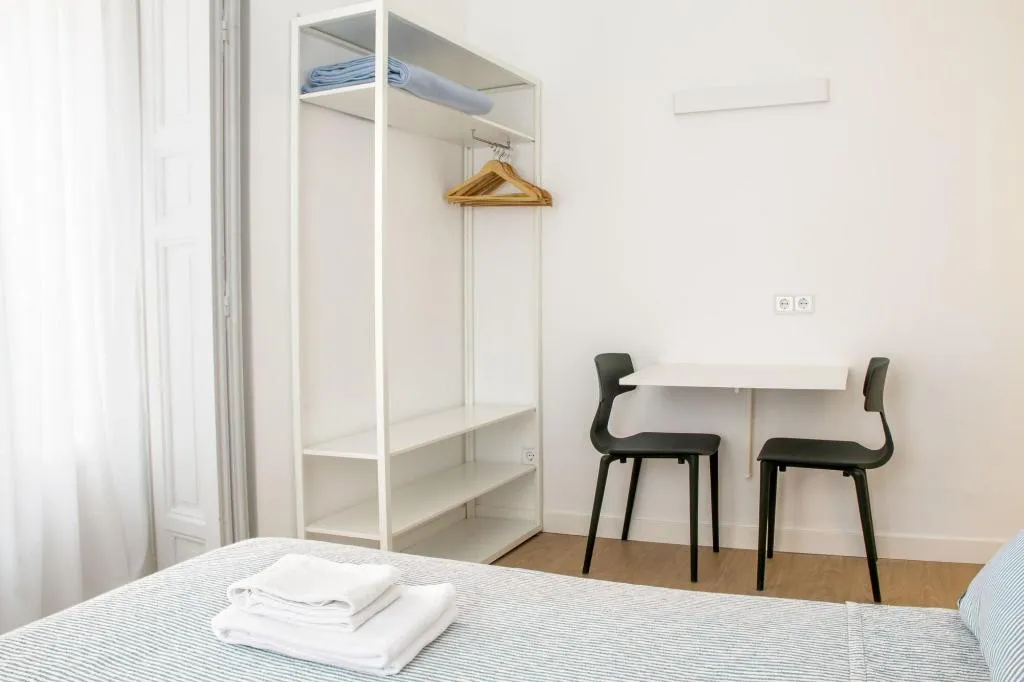 Room, Hostal La Zona, Madrid
