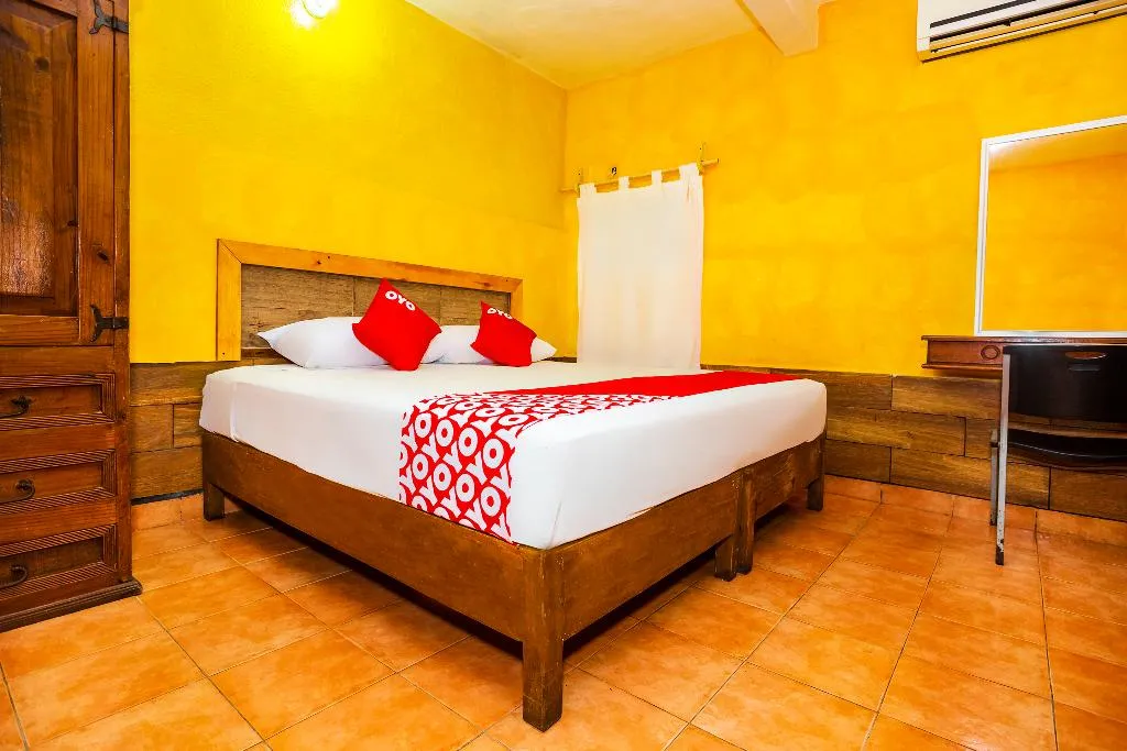 DOUBLE SUPERIOR Room, OYO Hotel Playa Del Carmen, Playa Del Carmen