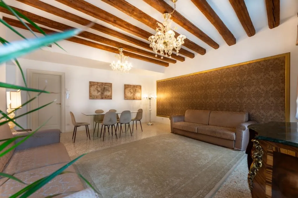 APARTMENT EXECUTIVE TWO BEDROOMS Room, San Teodoro Palace  - Luxury Apartments, Venice